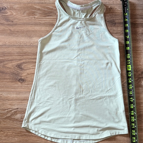 Nike Bundle - Picture 4 of 11